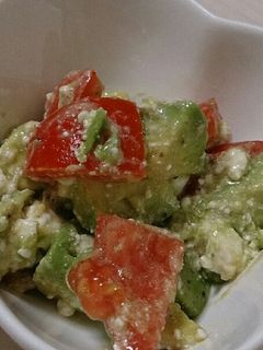 ☆アボガドとトマトとチーズのサラダ☆-レシピのメイン写真