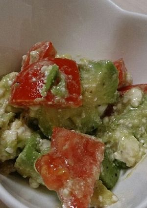☆アボガドとトマトとチーズのサラダ☆-レシピのメイン写真