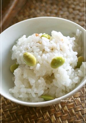 ふんわり美味しい！梅と枝豆のご飯-レシピのメイン写真