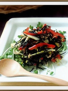【ひじき】のサラダでターンオーバー促進☆-レシピのメイン写真