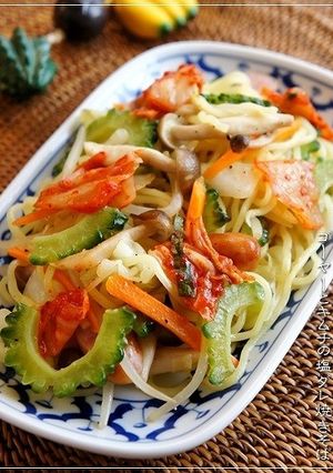 夏味♪ ゴーヤーとキムチの塩ダレ焼きそば-レシピのメイン写真