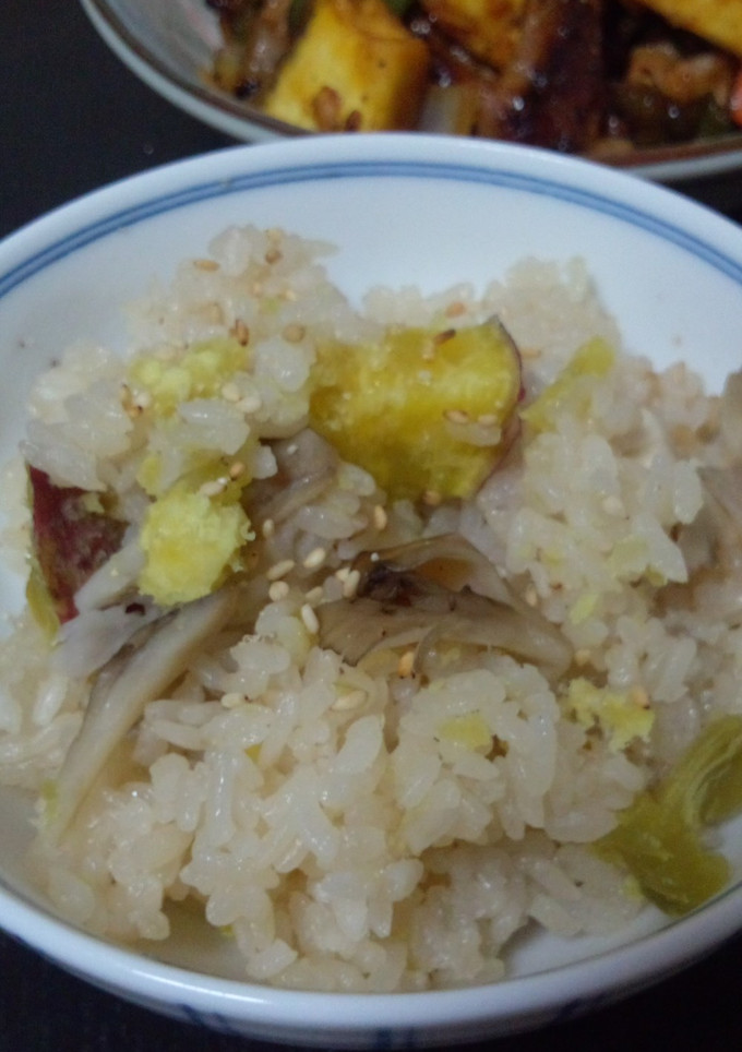 ☆簡単♪さつま芋と舞茸の炊き込みご飯☆-レシピのメイン写真