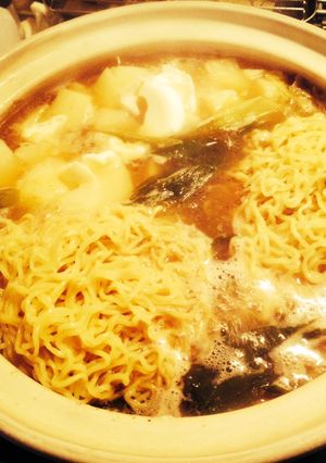 バター醤油風味ジャガ、ラーメン鍋-レシピのメイン写真