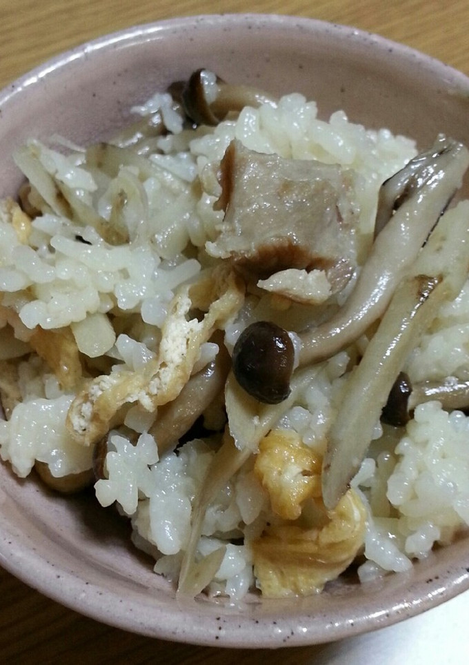 (*´∀`)しめじと鶏肉の炊き込みご飯-レシピのメイン写真