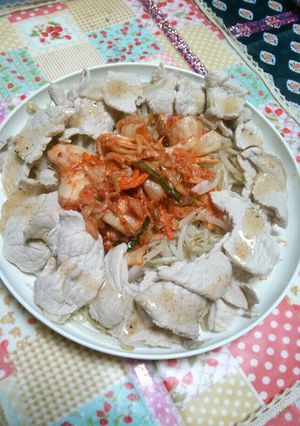 もやしキムチ豚肉サラダ-レシピのメイン写真