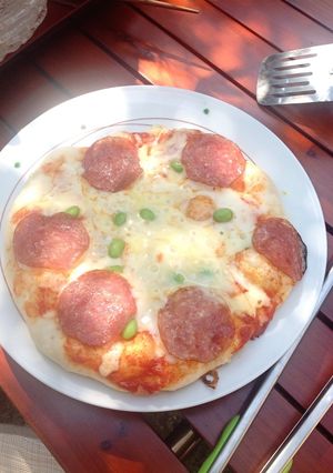 キャンプ！ダッチオーブンでピザ-レシピのメイン写真