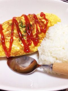 ふわふわチーズオムレツ 〜カレー風味〜-レシピのメイン写真