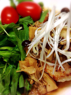 簡単つなぎ不要♡キノコの豆腐ハンバーグ-レシピのメイン写真
