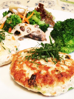 蓮根と豆腐のふわふわ和ハンバーグ-レシピのメイン写真