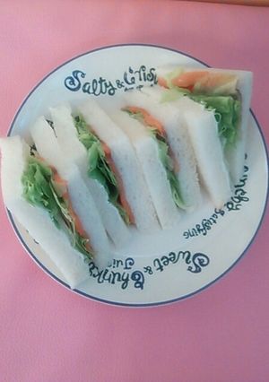 ｽﾓｰｸｻｰﾓﾝ&ｸﾘﾁのｻﾝﾄﾞｲｯﾁ-レシピのメイン写真