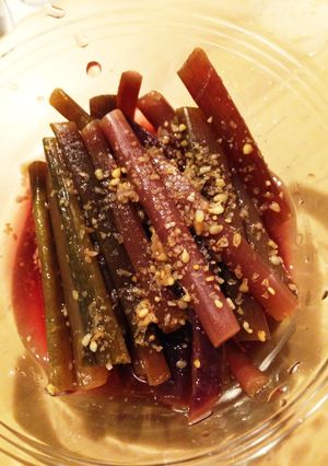 色鮮やかな ずいきの酢の物-レシピのメイン写真