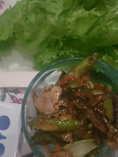 中華風*鶏肉と秋野菜の炒めレタス包み-レシピのメイン写真
