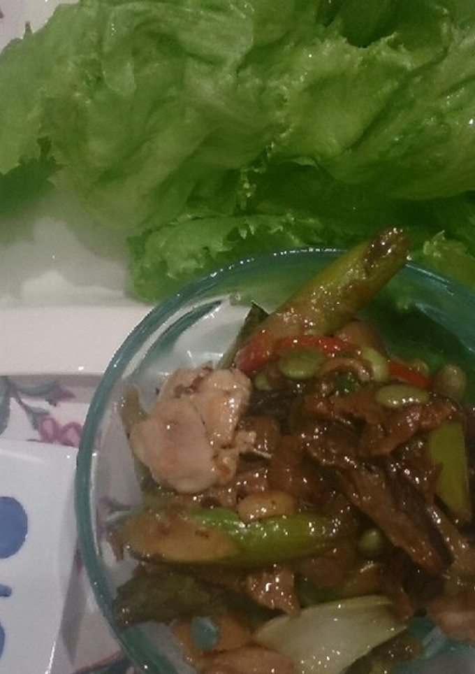 中華風＊鶏肉と秋野菜の炒めレタス包み-レシピのメイン写真