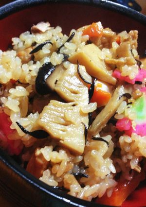 秋を感じる竹の子の炊き込みご飯♡-レシピのメイン写真