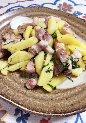 塩豚とジャガイモの炒め物〜-レシピのメイン写真
