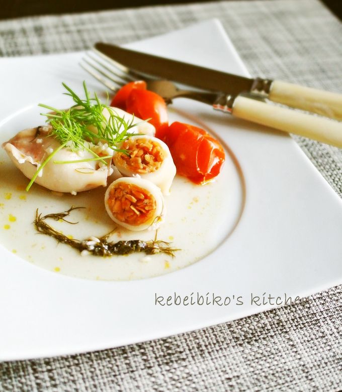 フィアリーレシピ 小ヤリイカのお豆詰めプロバンス風 by kebeibiko 【クックパッド