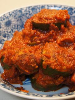 ピーマンの肉詰め、完熟トマトソース煮-レシピのメイン写真