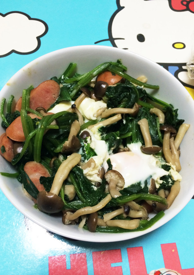 ほうれん草とソーセージの目玉焼きソテー-レシピのメイン写真