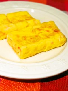 ピンクが可愛い卵焼き♪-レシピのメイン写真