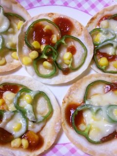 とっても簡単な餃子の皮ピザ♪-レシピのメイン写真