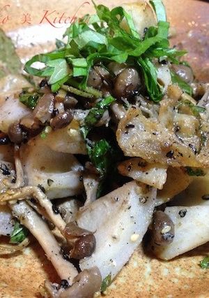 蓮根と豚肉のごま塩炒め-レシピのメイン写真