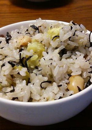 サツマイモ・大豆・ひじきのごはん。-レシピのメイン写真