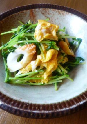 豆苗とちくわの玉子炒め♪-レシピのメイン写真