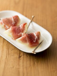 簡単に風味がup!イチジクの生ハム巻き-レシピのメイン写真
