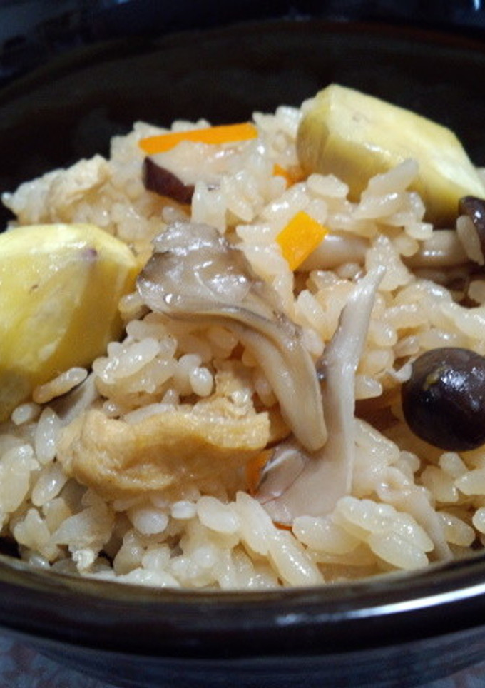栗ときのこで秋の炊き込みご飯-レシピのメイン写真
