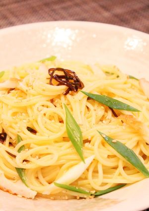 フライパンで☆ネギとちくわの昆布茶パスタ-レシピのメイン写真