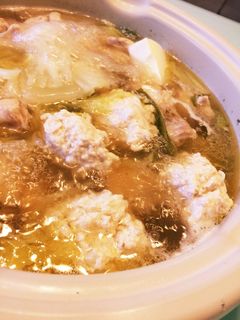 お鍋に♡ふわっふわな鶏だんご-レシピのメイン写真