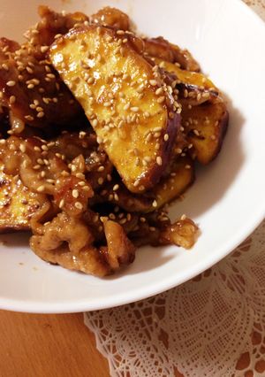 甘じょっぱい♡サツマイモと豚肉の甘酢炒め-レシピのメイン写真