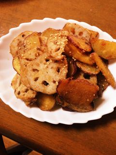 サツマイモと蓮根の甘酢炒め-レシピのメイン写真