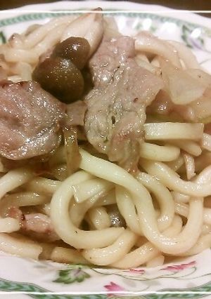昆布茶で焼きうどん-レシピのメイン写真
