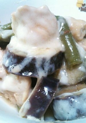 鶏肉となすとさやインゲンのチーズ乗せ-レシピのメイン写真