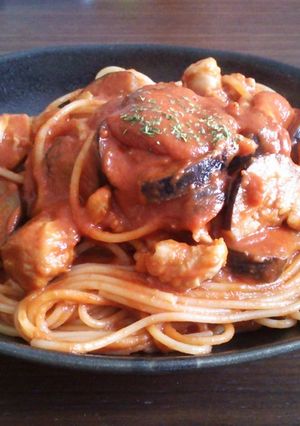 鶏肉と茄子のトマトクリームパスタ-レシピのメイン写真