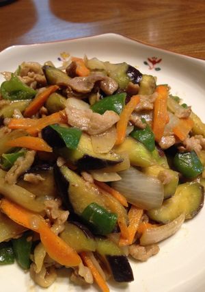 簡単♪ 豚肉と茄子の野菜たっぷり味噌炒め-レシピのメイン写真