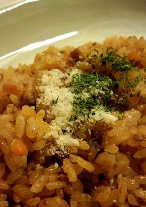 お玉１杯のミートソースで炊きこみご飯-レシピのメイン写真