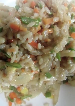 野菜嫌いさんが歓迎！イカの塩辛チャーハン-レシピのメイン写真