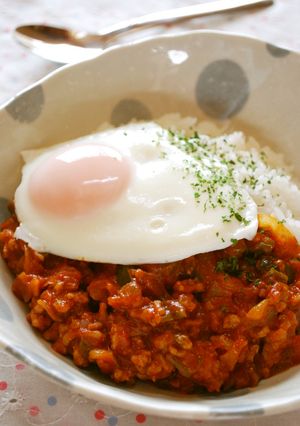 完熟トマトソースで♪ごちそうドライカレー-レシピのメイン写真