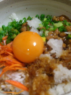 ヘルシーで美味しい豪華!納豆丼-レシピのメイン写真