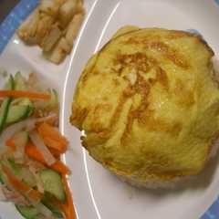 รูปของ 息子のごはん（オムライス）