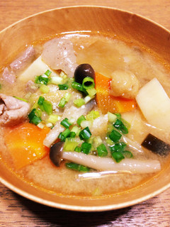 栄養満点!!具だくさん豚汁-レシピのメイン写真
