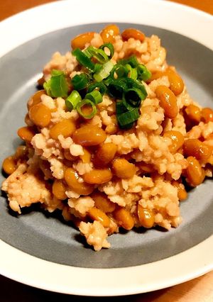 まさにご飯泥棒！鶏ひき肉と納豆のそぼろ-レシピのメイン写真
