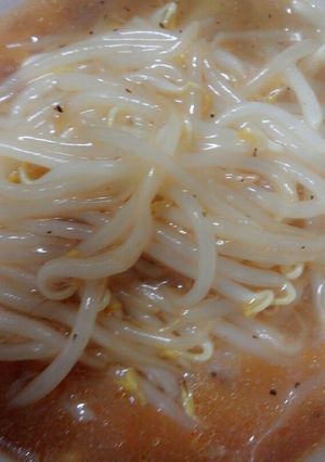 誰でも簡単モヤすラーメン-レシピのメイン写真