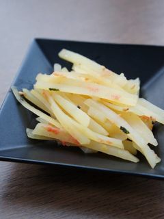 材料3つ、じゃがいものふりかけ和え-レシピのメイン写真