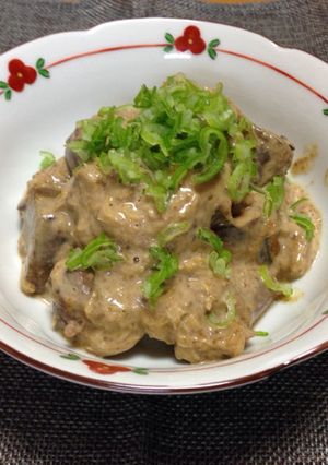 こんにゃくと鳥レバーのカラシマヨ和え-レシピのメイン写真