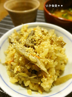 鶏ごぼうの混ぜ込みごはん-レシピのメイン写真