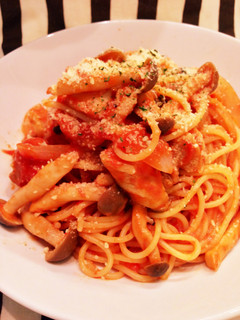 早くて簡単☆チキンとしめじのトマトパスタ-レシピのメイン写真