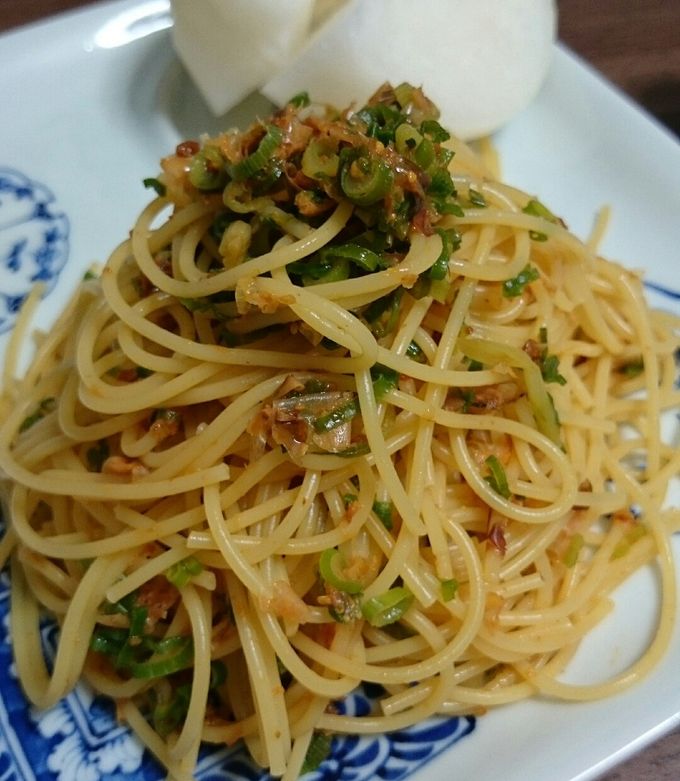 ウニ醤油と鰹節の簡単和風パスタ♪ by marumaru32 【クックパッド